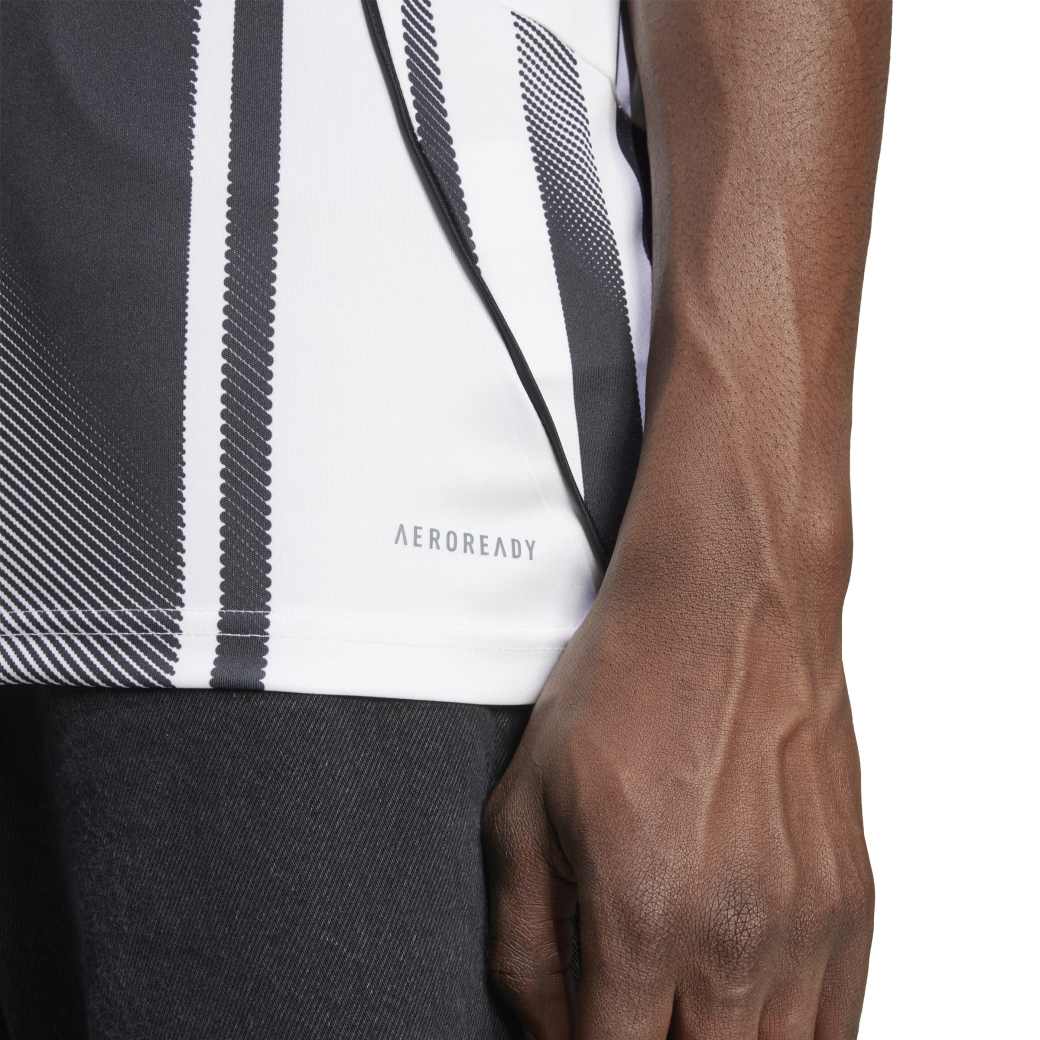 JJ4320_6_APPAREL_On Model_Detail View 1_white